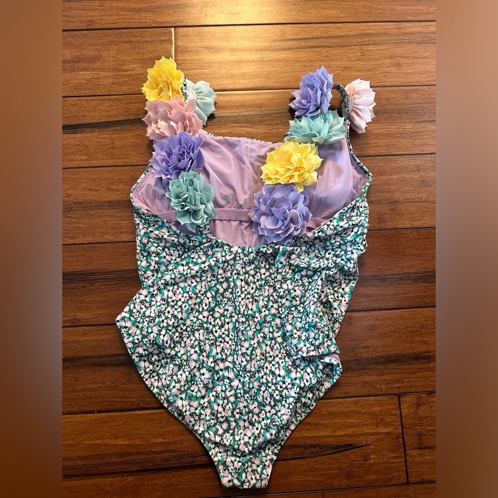 Athleta One-Piece Swimsuit DIY Size: L